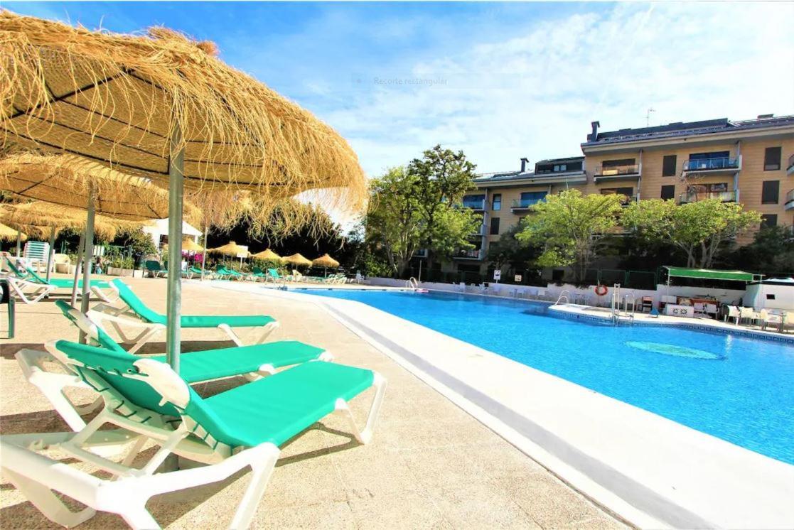 Apartamento Piso en Alquiler en Benalmádena Costa Exterior foto