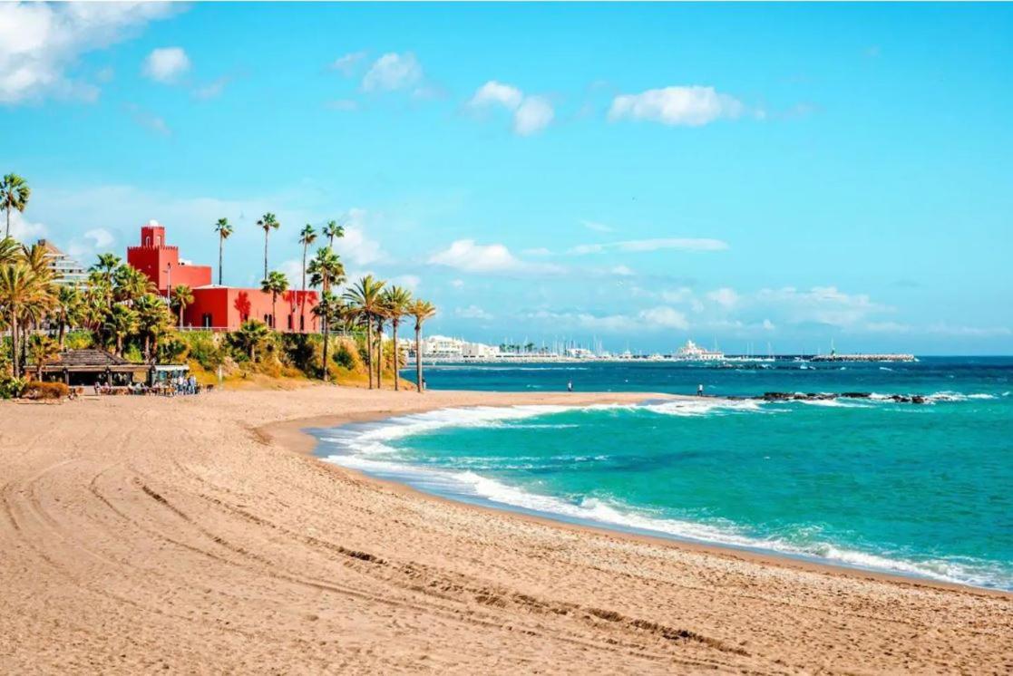Apartamento Piso en Alquiler en Benalmádena Costa Exterior foto